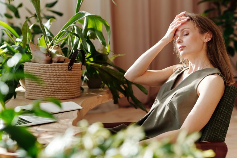 how to reduce headaches naturally